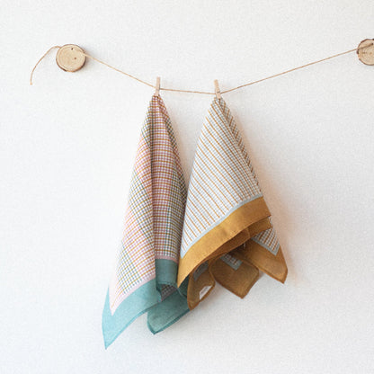 MEADOW GRID - BANDANA